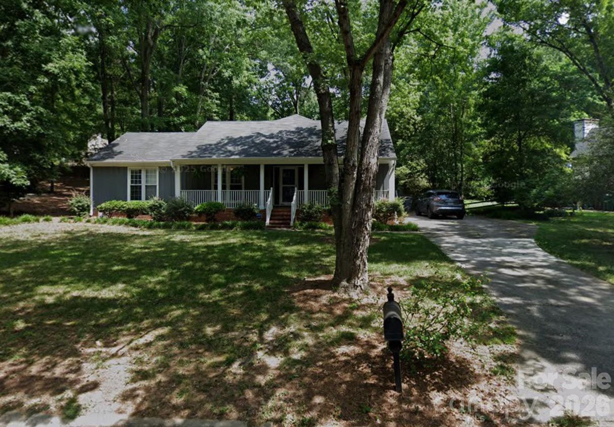 6044 Kingstree Dr., Charlotte, NC 28210