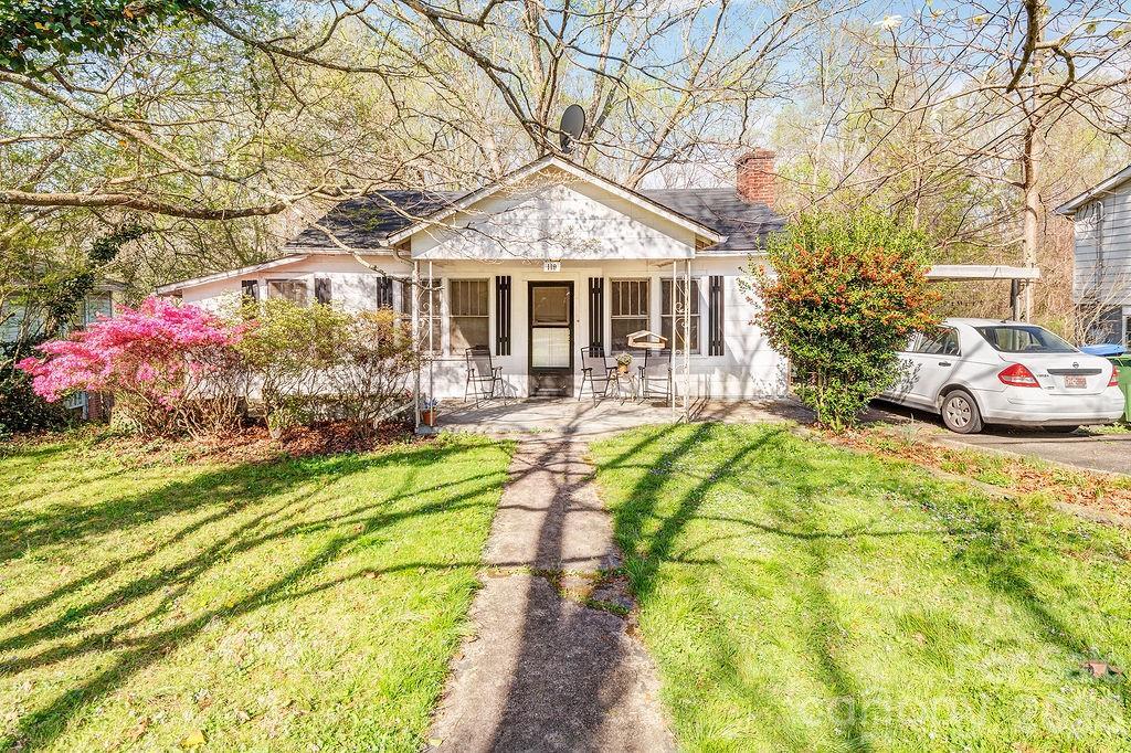 119 Fairfax Ave., Asheville, NC 28806