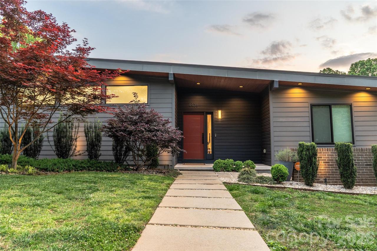 4438 Raney Way, Charlotte, NC 28205