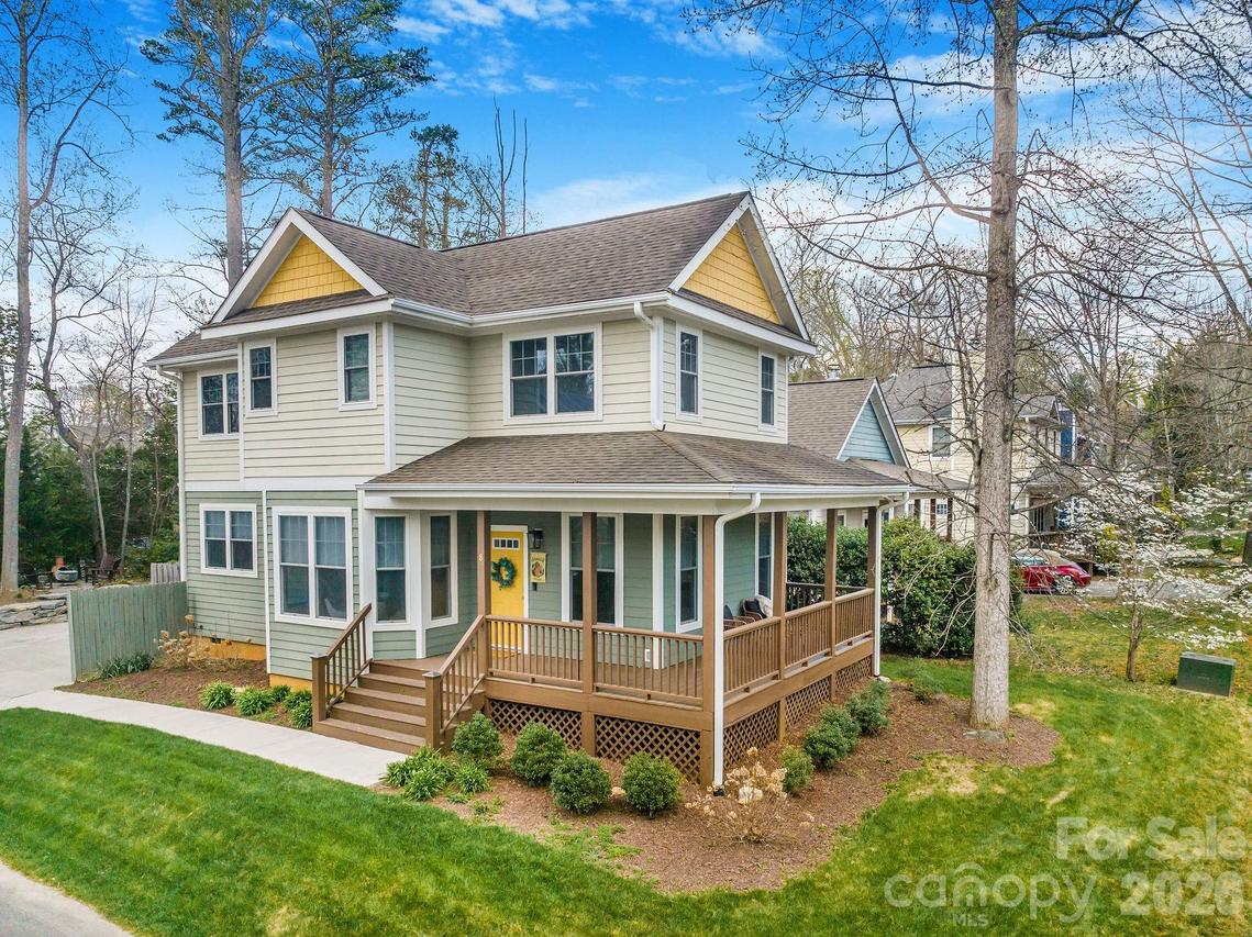 8 Lamar Ave., Asheville, NC 28803