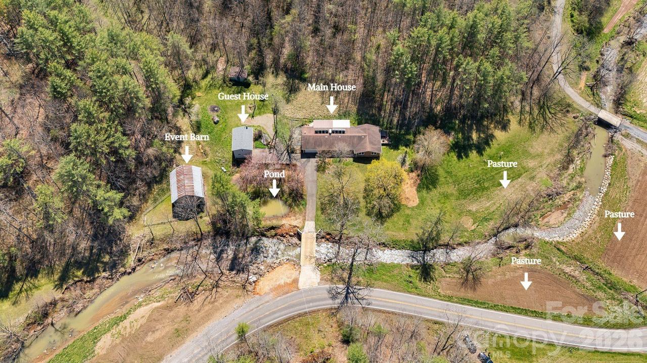 6334 Jacks Creek Rd., Burnsville, NC 28714