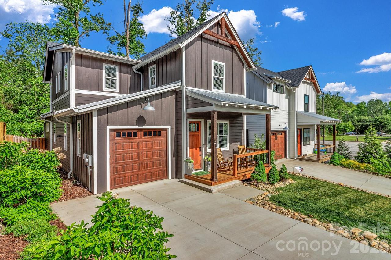 20 Phillip Ln., Arden, NC 28704