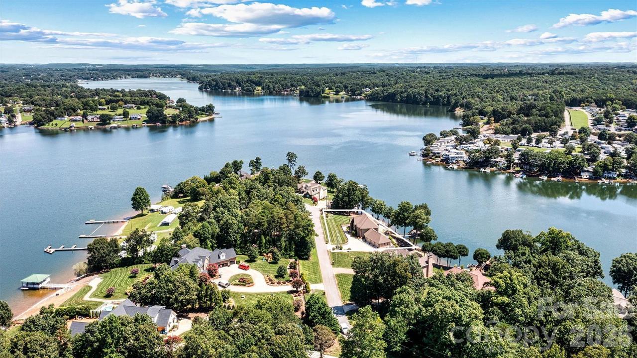 4202 54th Ave., Hickory, NC 28601