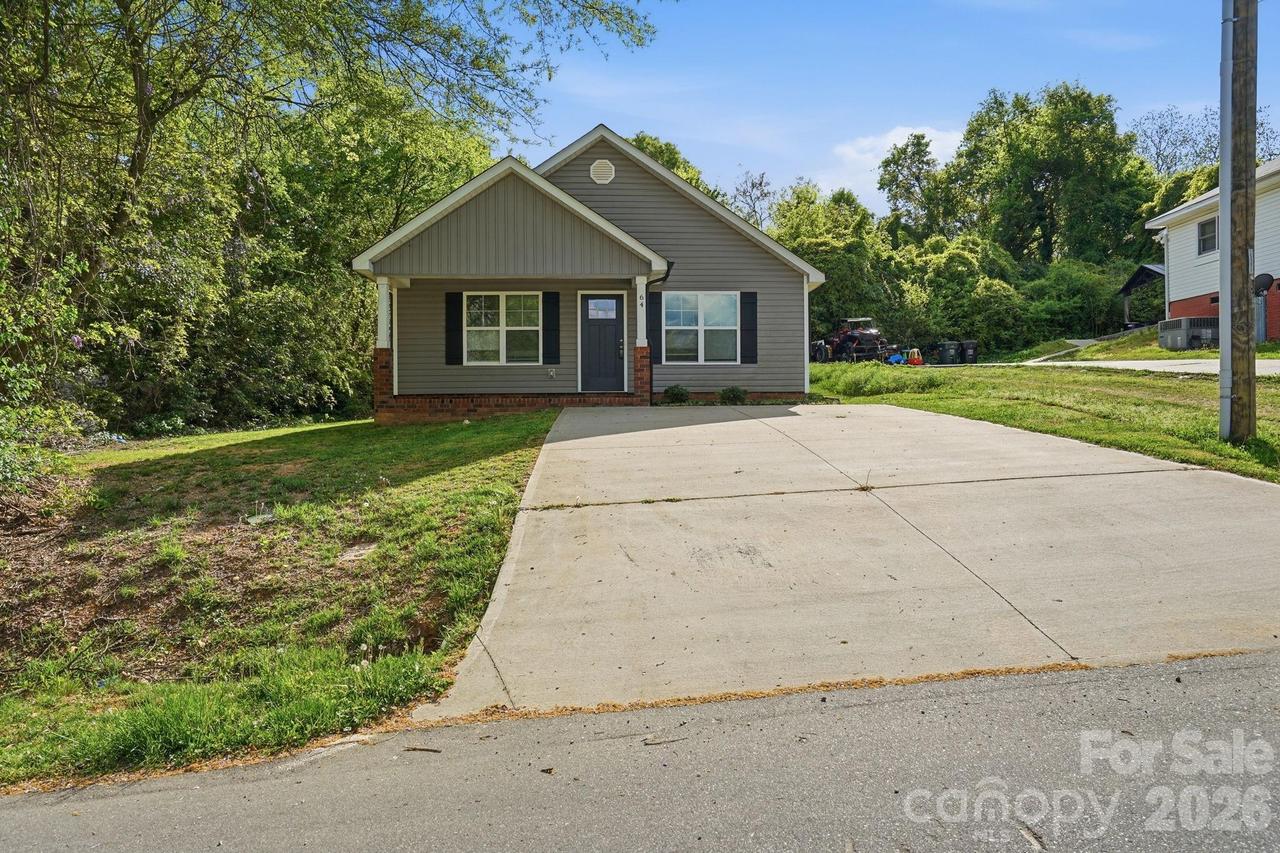 64 Hawthorne St., Concord, NC 28027