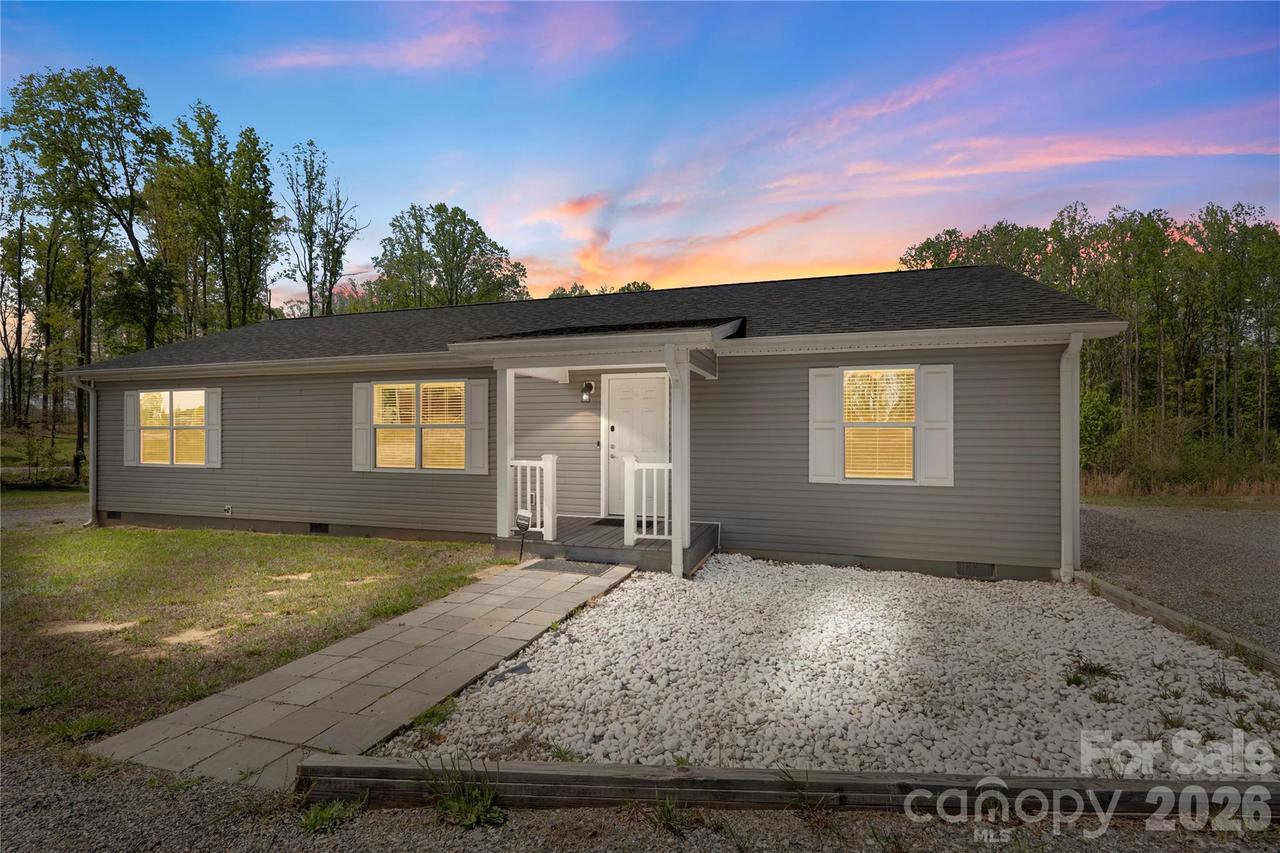 1118 Bethesda Rd., Statesville, NC 28677