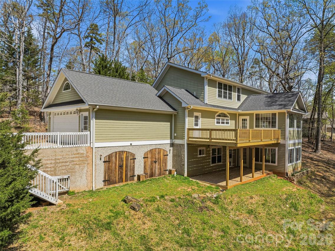 196 Blackbird Ln., Tryon, NC 28782
