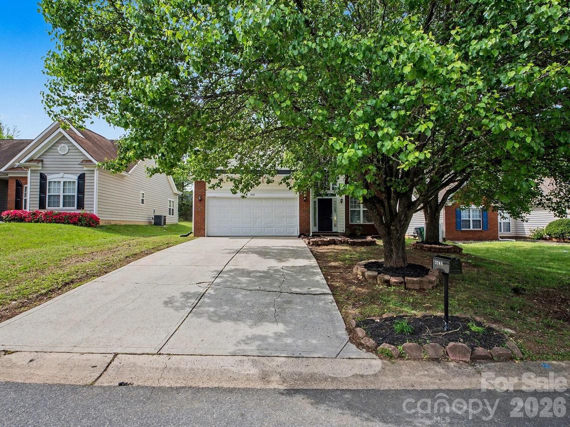 3749 Sipes Ln., Charlotte, NC 28269