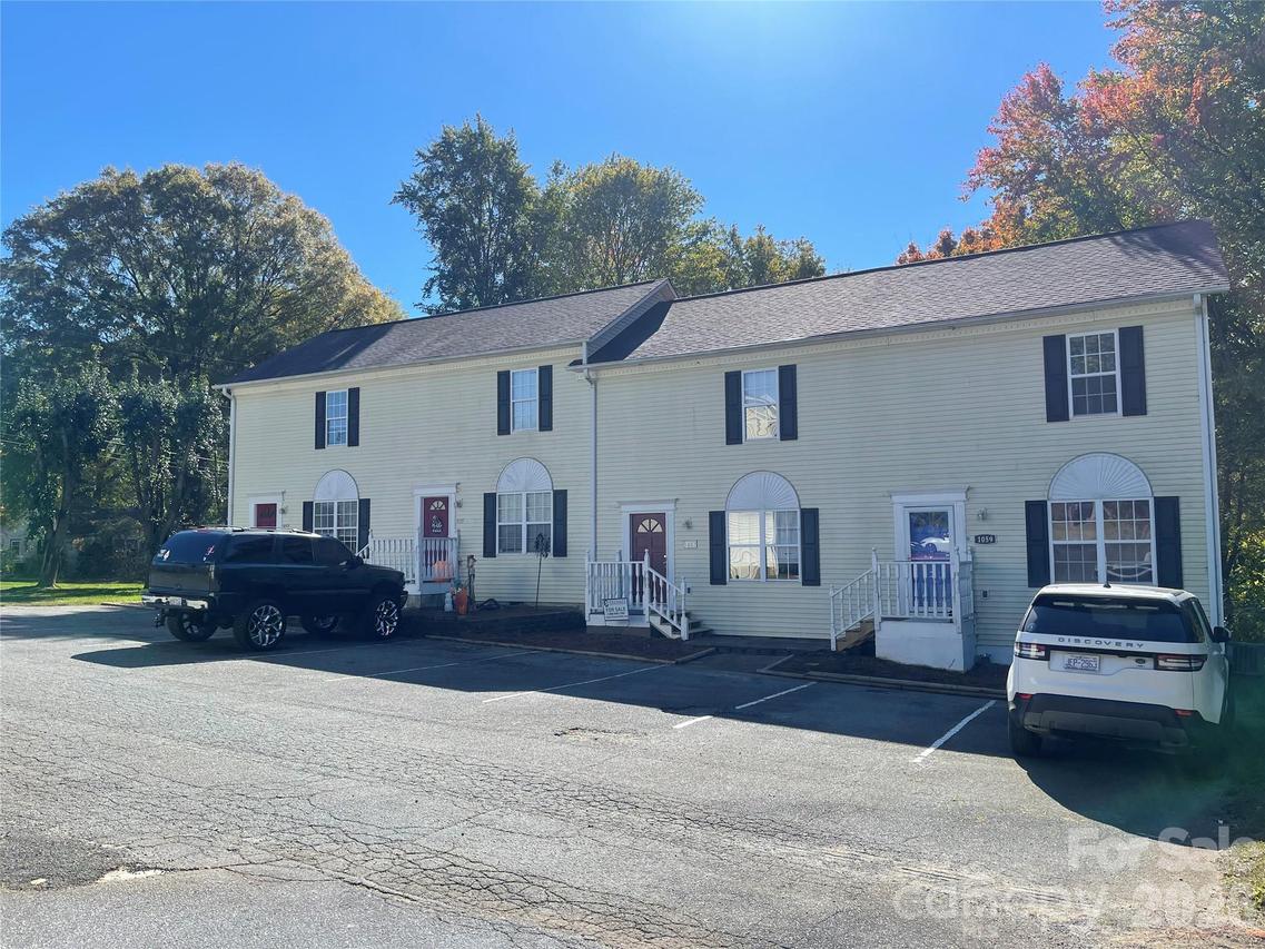 1057 19th St., Hickory, NC 28601