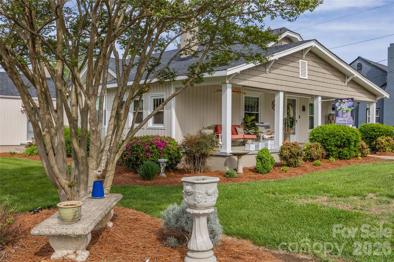 271 N Main St., Denton, NC 27239