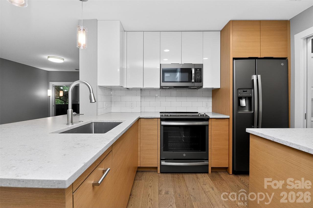 603 Queens Rd. #B, Charlotte, NC 28207