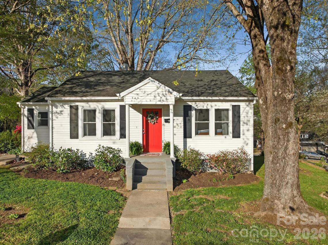 713 Prospect St., Lenoir, NC 28645