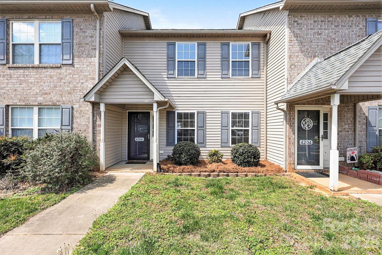 4206 Bentley Dr., Randleman, NC 27317