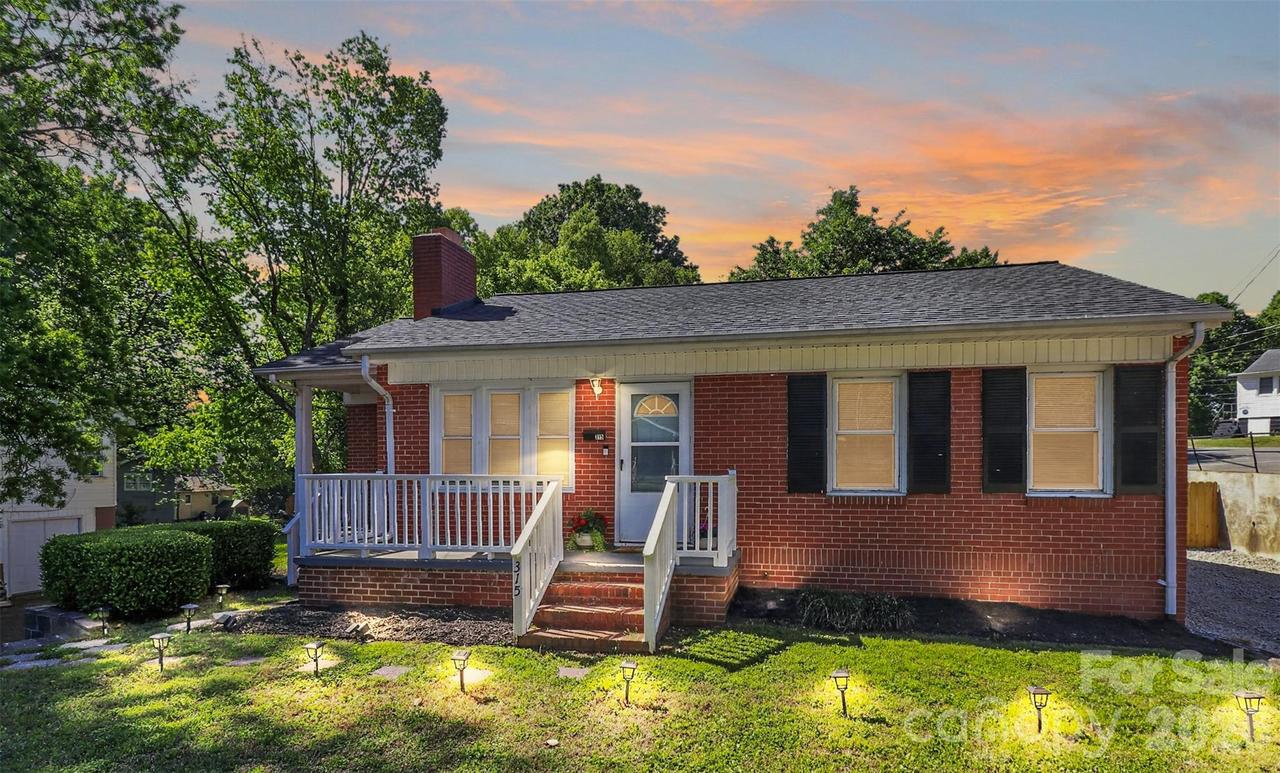 315 E 4th Ave., Gastonia, NC 28054
