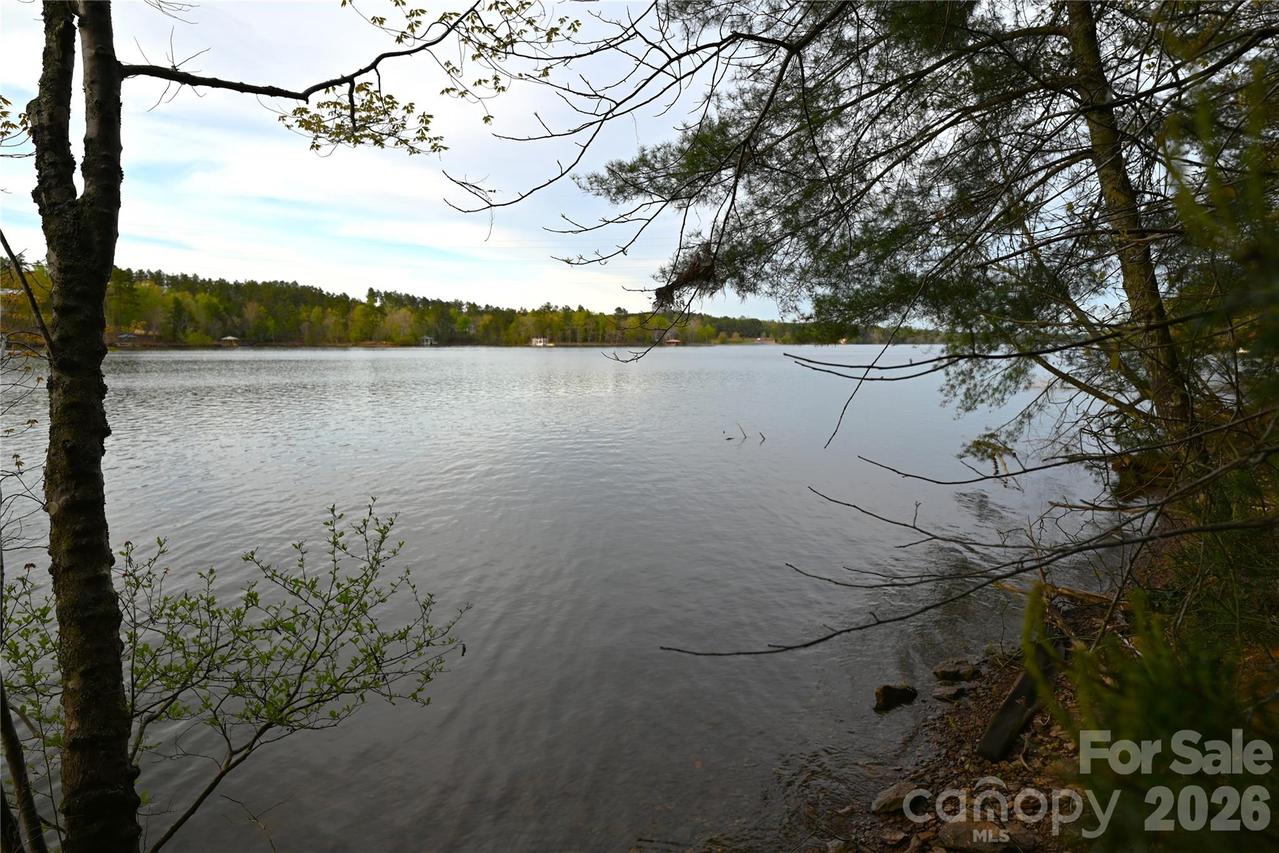 2299 Lighthouse Ln. #76, Connelly Springs, NC 28612