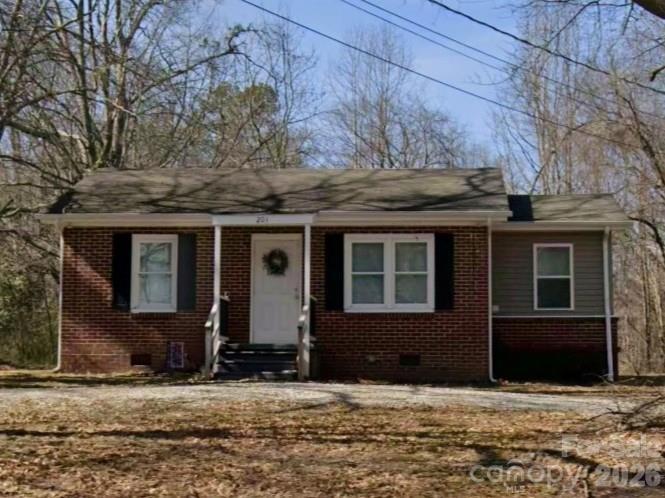 201 Bethlehem Church Rd., Grover, NC 28073