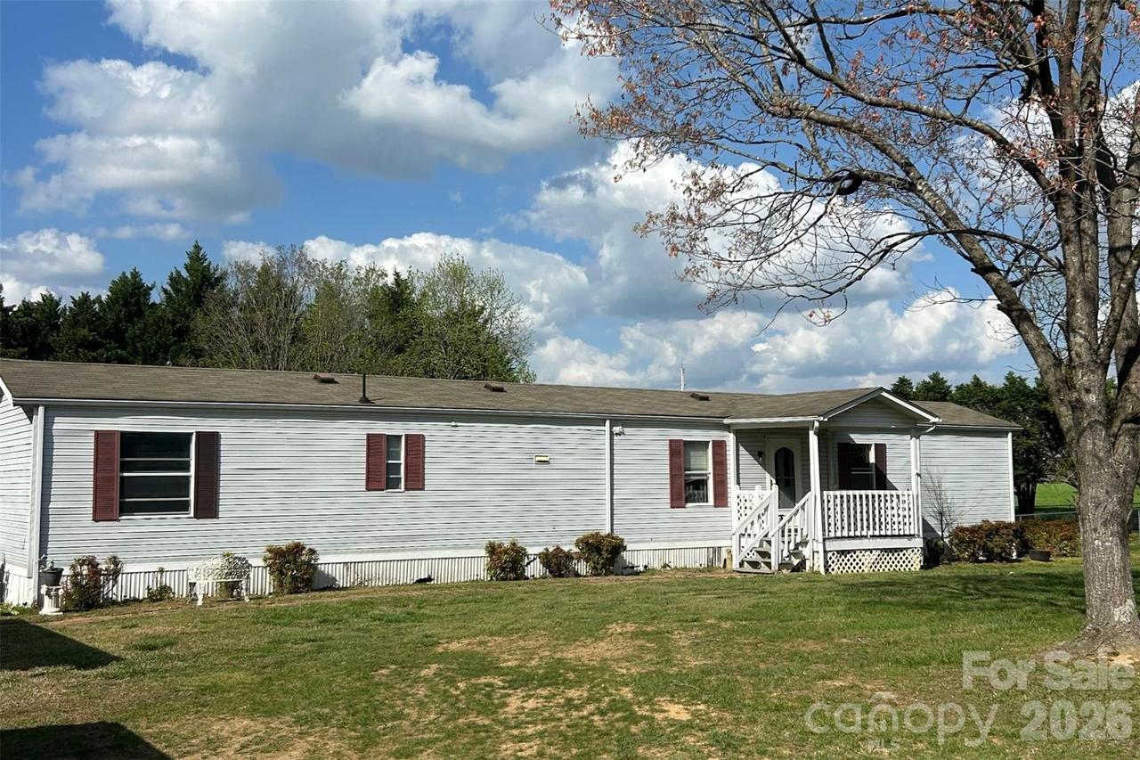 36278 Esther Rd., New London, NC 28127