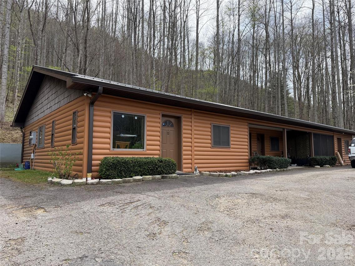 29 Plum Nearly Ln., Maggie Valley, NC 28751
