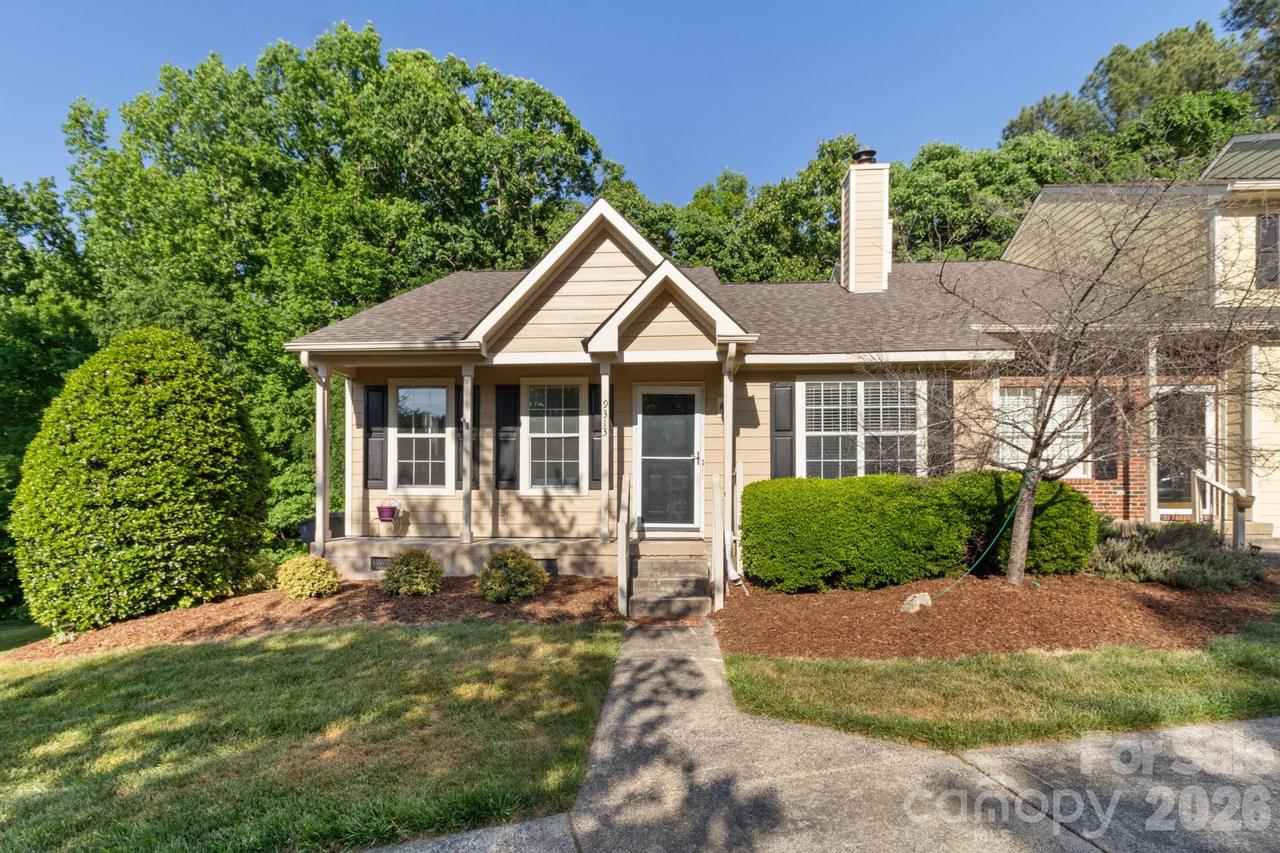 9313 Four Mile Creek Rd., Charlotte, NC 28277