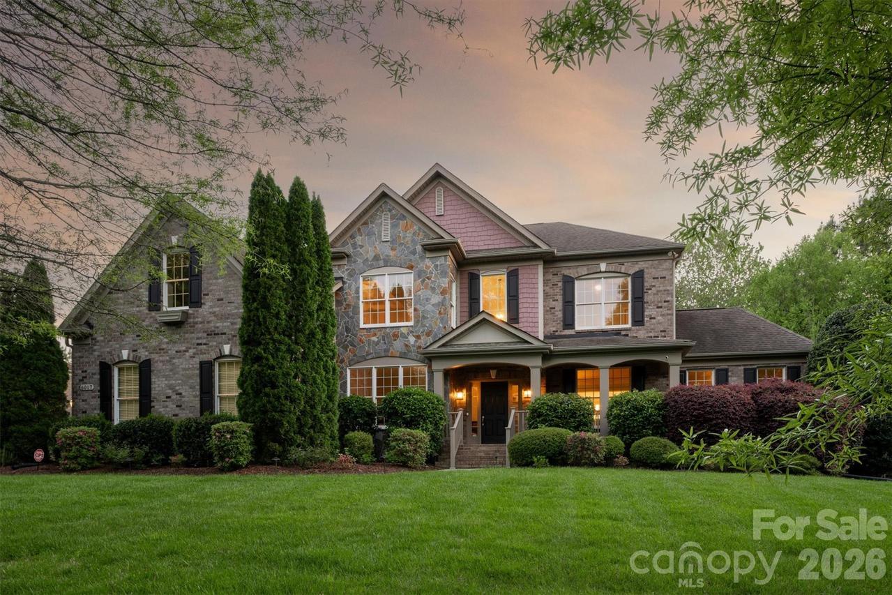 6017 Autumn Blossom Ln., Waxhaw, NC 28173