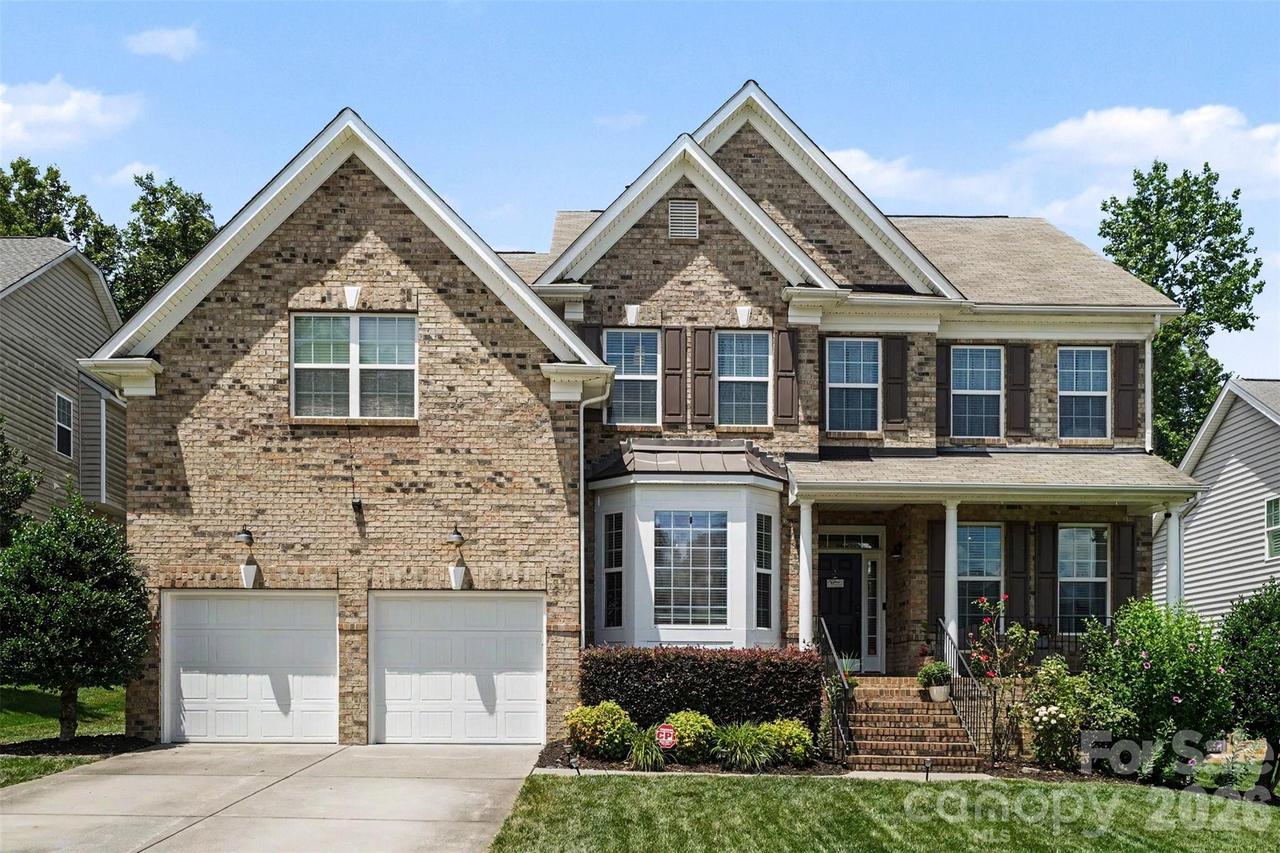 1619 Ballwood Ct., Charlotte, NC 28227