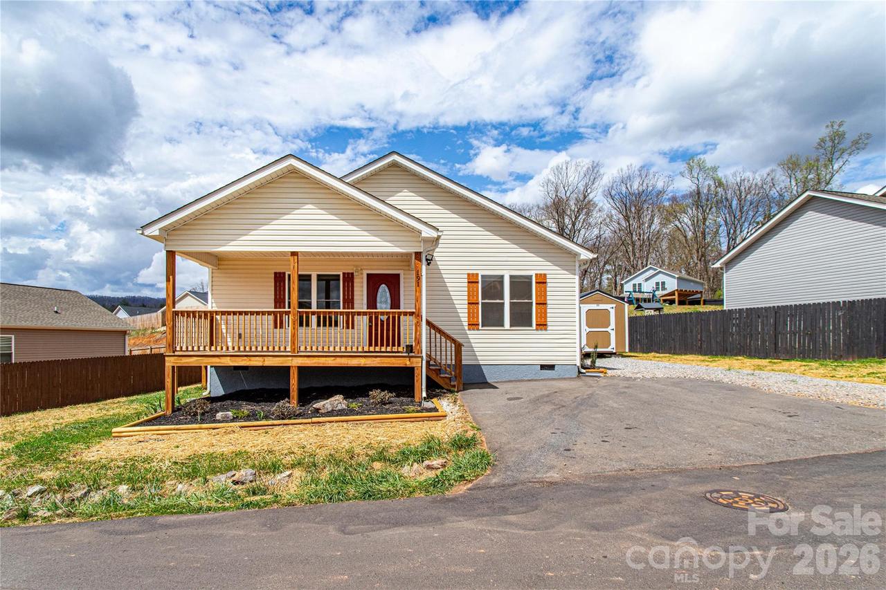 191 Patriot Pl., Mars Hill, NC 28754