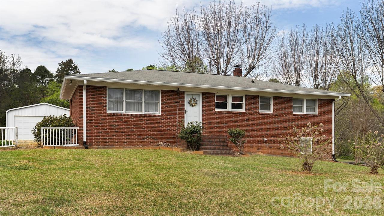 2700 Mount Pleasant Rd., Mount Pleasant, NC 28124