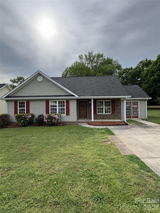 3641 Atlas Dr., Charlotte, NC 28269