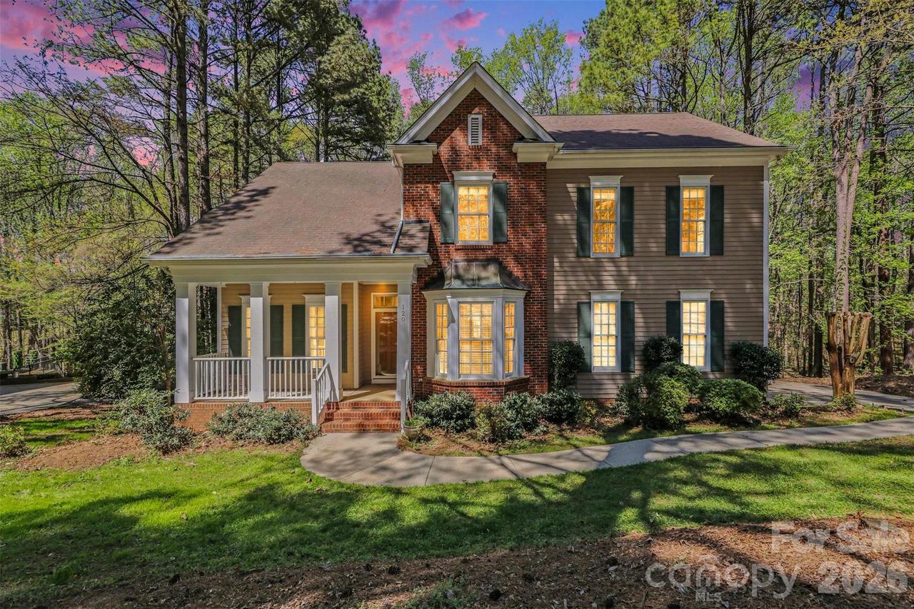 120 Wildiris Dr., Mooresville, NC 28117