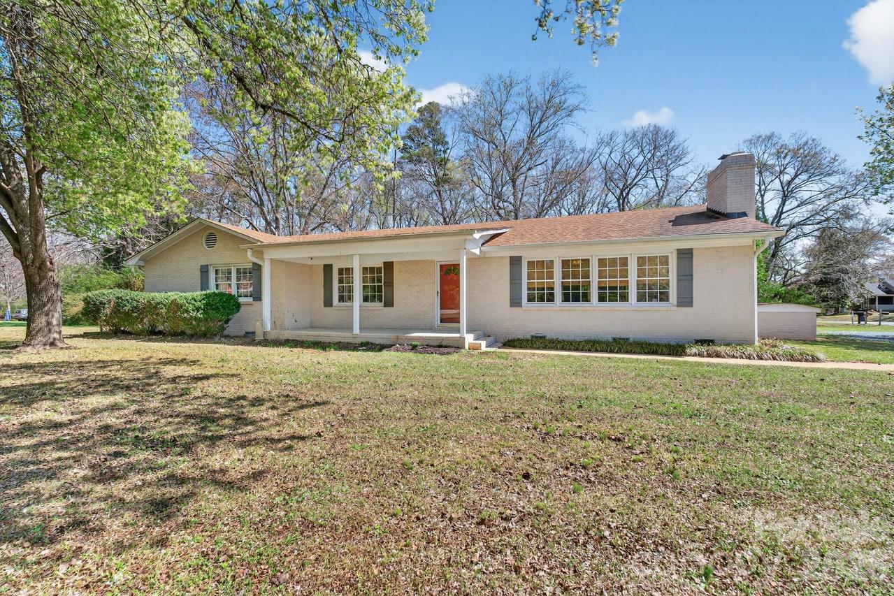 10117 Lancaster Hwy., Waxhaw, NC 28173