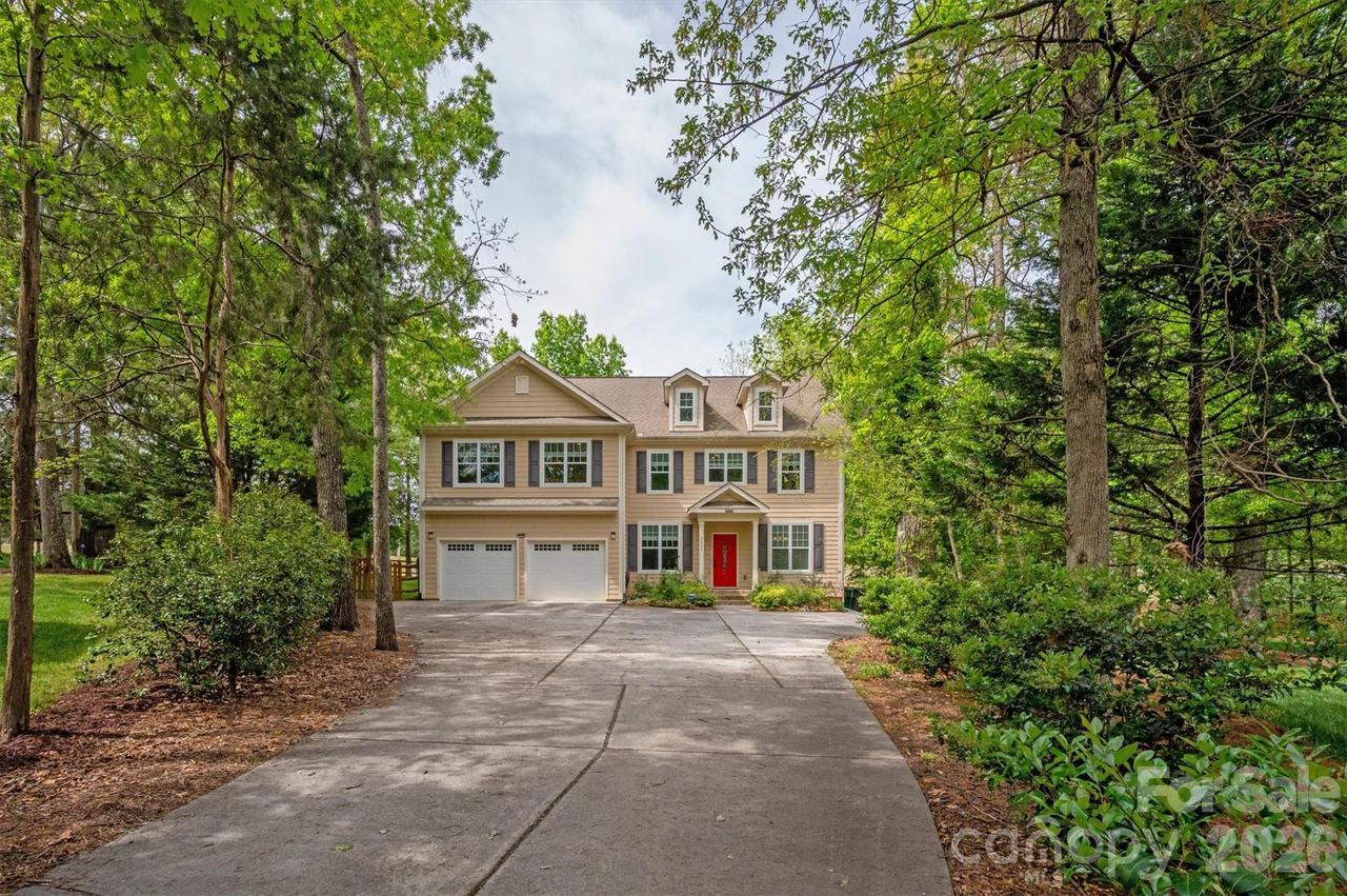 3629 Chilham Pl., Charlotte, NC 28226
