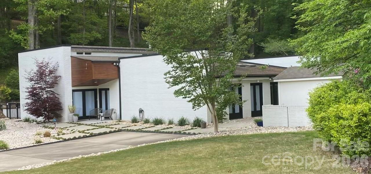 3316 Johnny Cake Ln., Charlotte, NC 28226