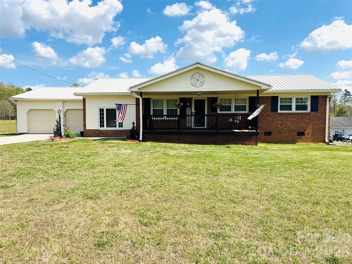 711 Simerson Rd., Lexington, NC 27295