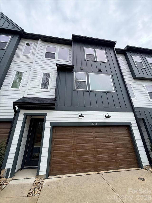 8048 Cedarsmith Ct., Charlotte, NC 28217