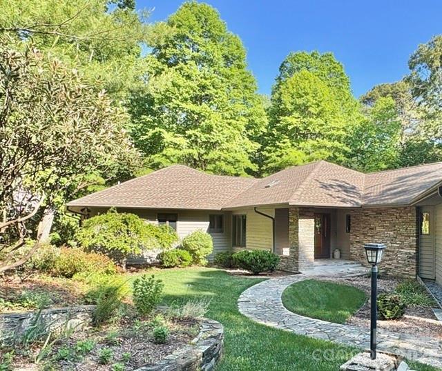 100 Elmridge Dr., Flat Rock, NC 28731
