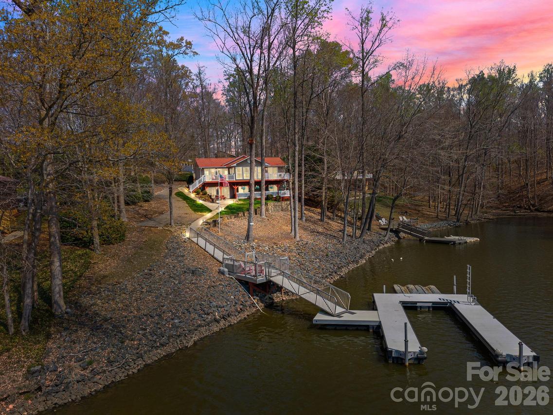 435 Lake Drive 10 Dr., Lexington, NC 27292