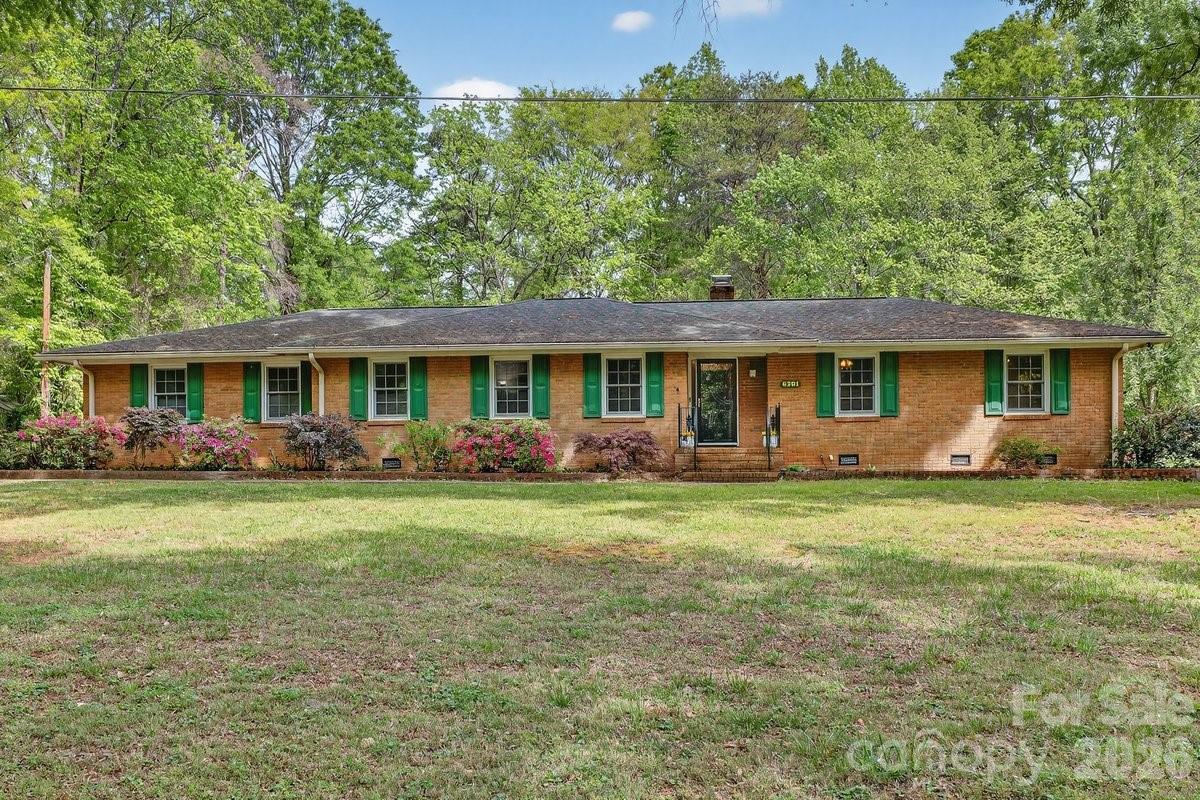 6201 Deliah Ln., Charlotte, NC 28215