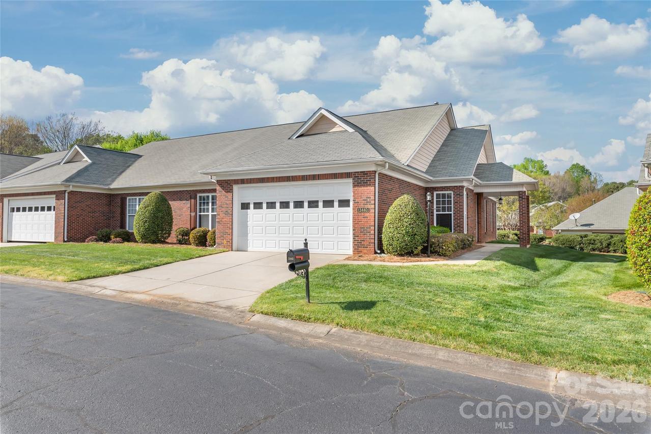 13440 Mint Lake Dr. #55, Matthews, NC 28105
