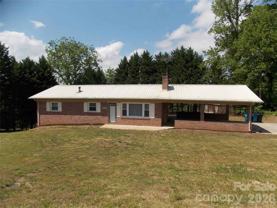 1380 May Rd., Granite Falls, NC 28630