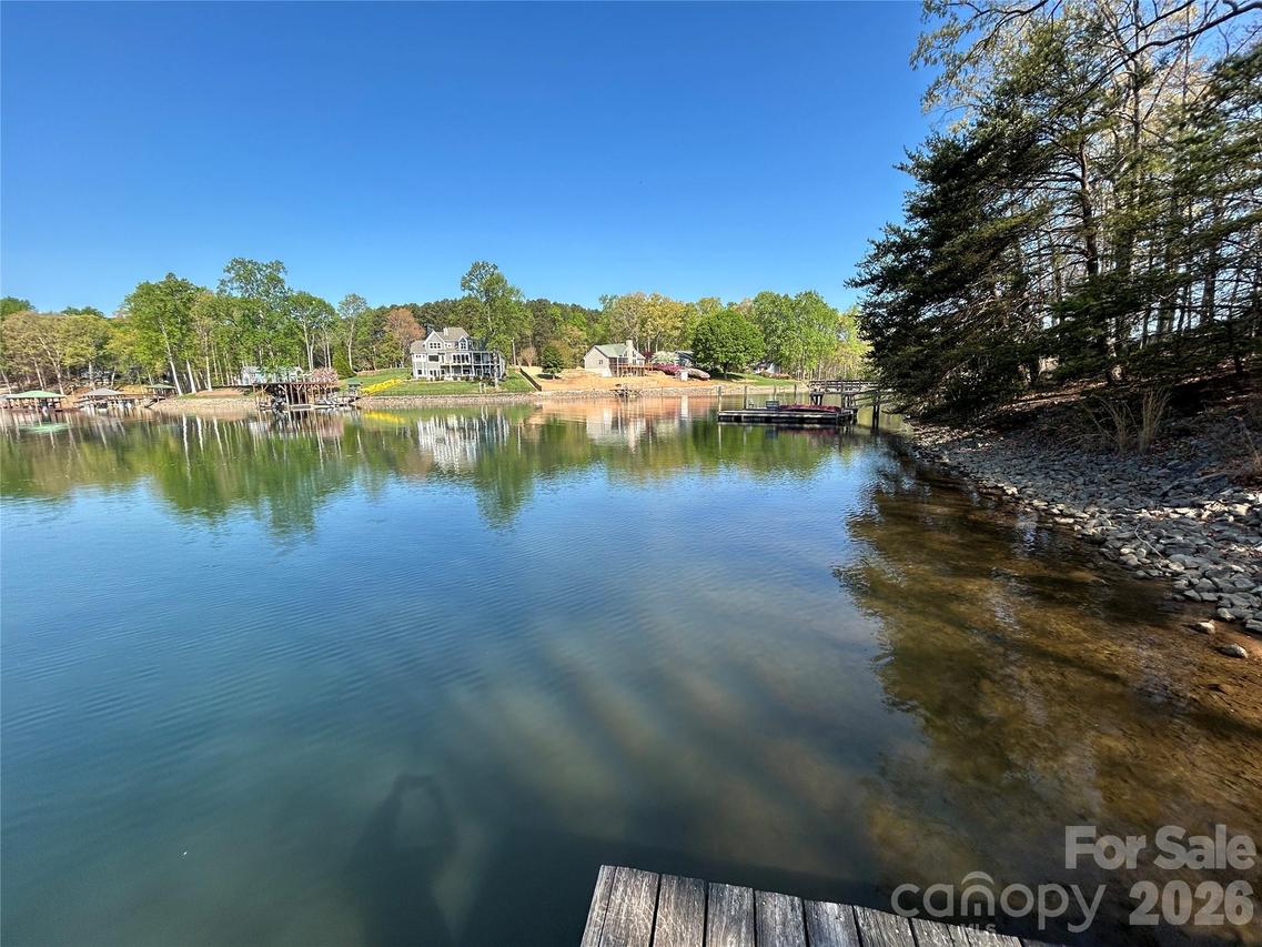 153 Barksdale Ln., Mooresville, NC 28117