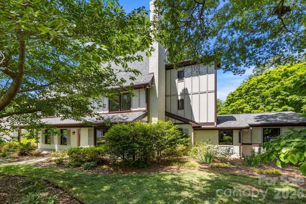 5335 Lansing Dr., Charlotte, NC 28270