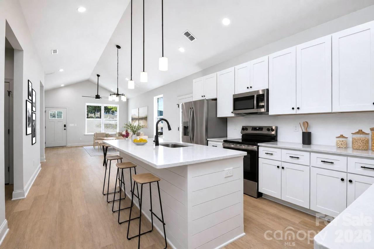 214 Arizona Pl., Concord, NC 28027