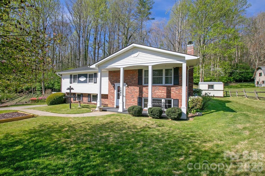 1482 Island Ford Rd., Brevard, NC 28712