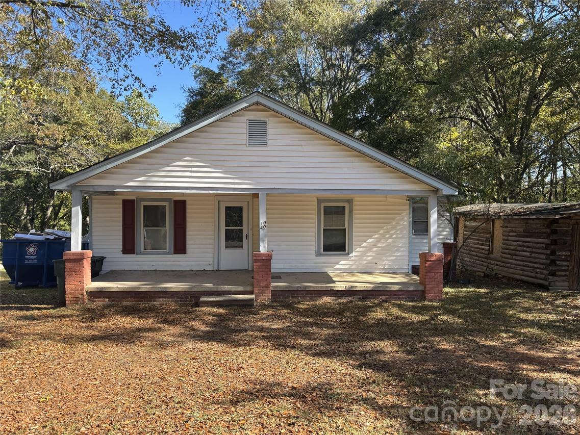 1040 East Dr., Gastonia, NC 28052