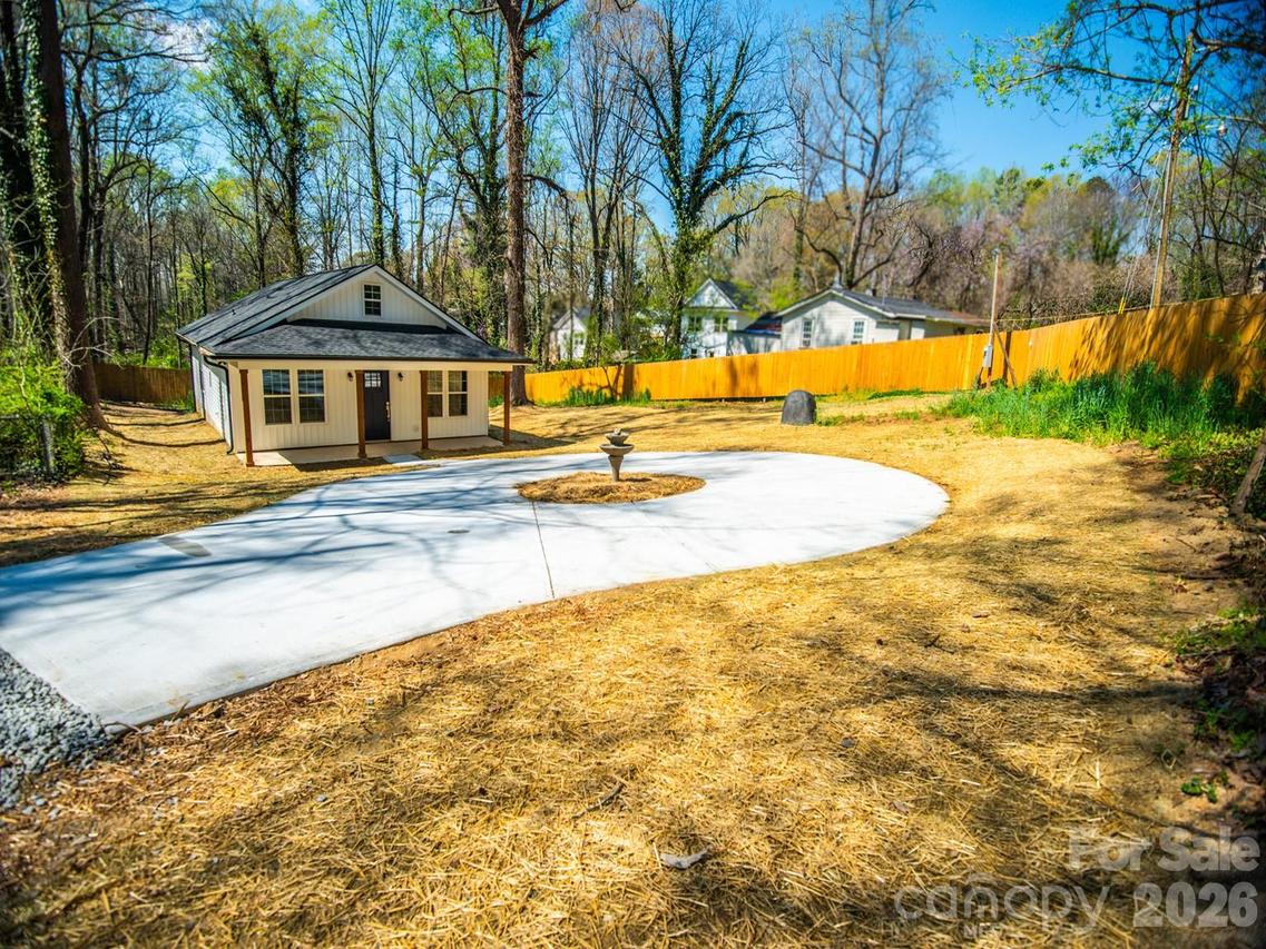 256 Nila Dawn Ave., Gastonia, NC 28052