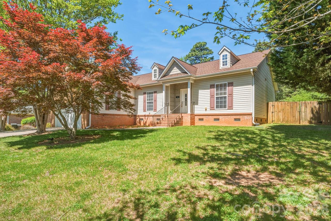 104 Sea Trail Dr. #31, Mooresville, NC 28117
