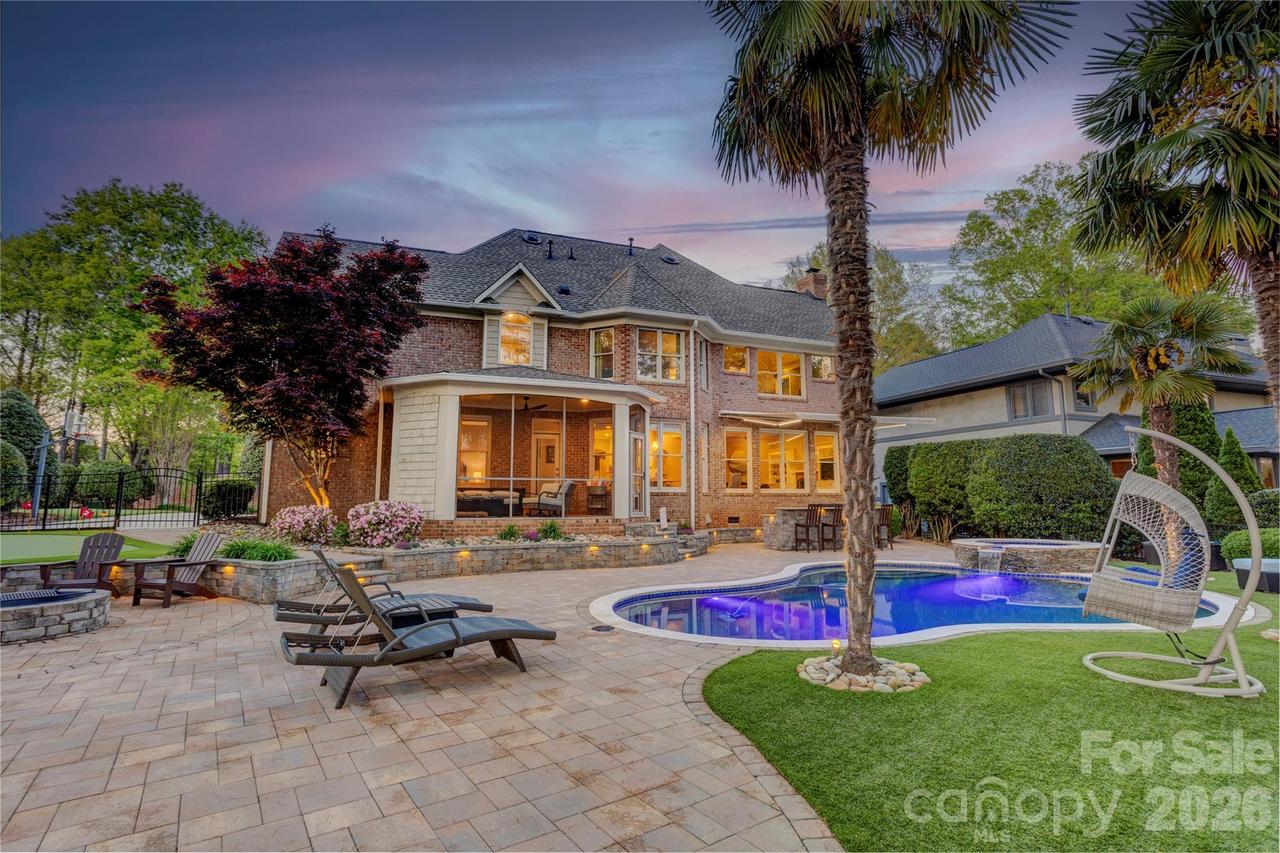 13404 Robert Walker Dr., Davidson, NC 28036