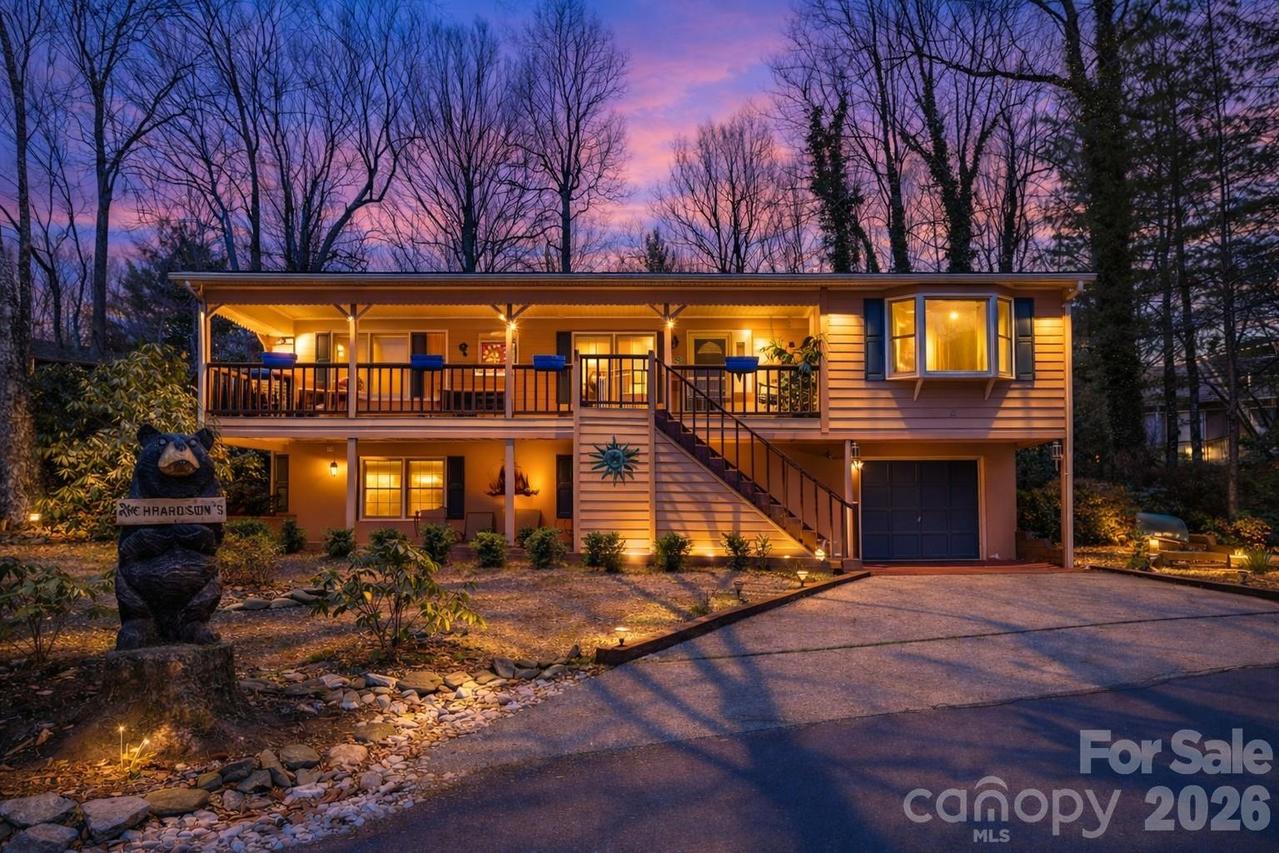 60 Pine View Rd., Newland, NC 28657