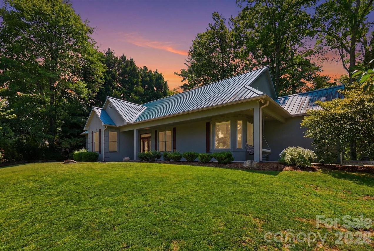 4639 Harbor View Ter., Morganton, NC 28655