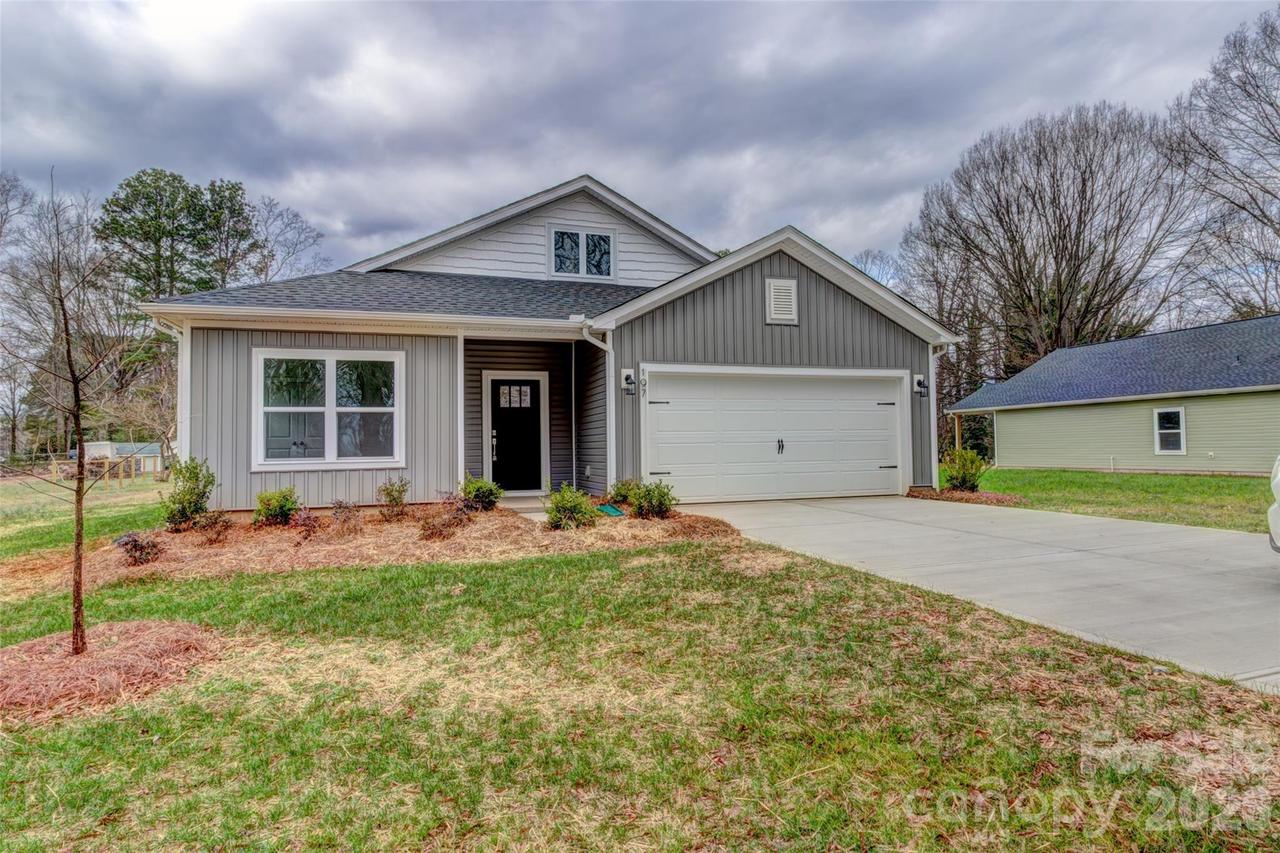 315A S Pink St., Cherryville, NC 28021