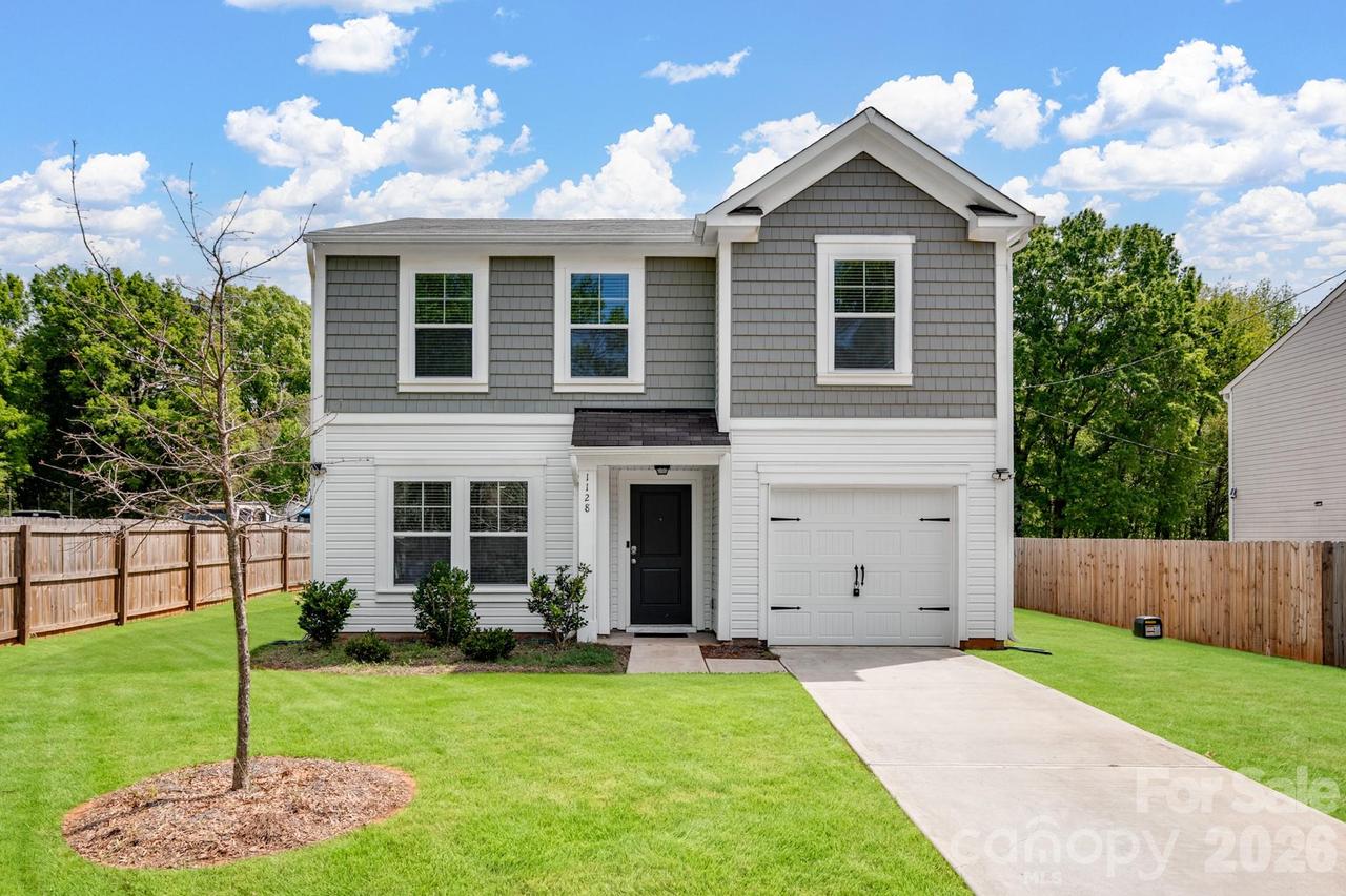 1128 Young St., Mooresville, NC 28115